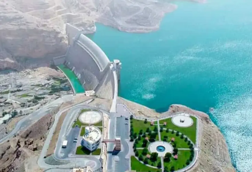 04-02a Wadi Dayqah Dam