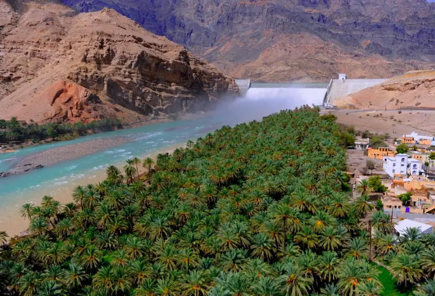 04-2d Wadi Dayqah dam