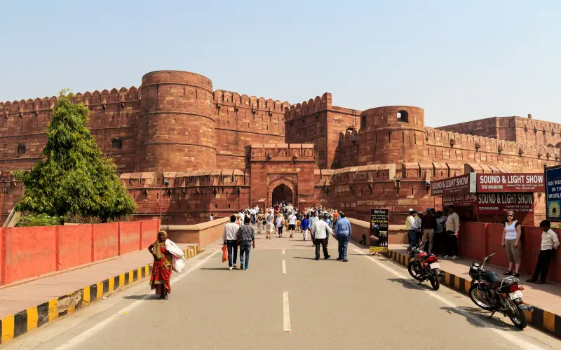 06-4a Agra Fort